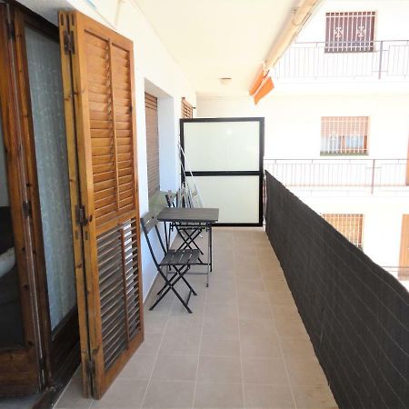 Lamoga-Sandi 4 2 Torredembarra Exterior photo